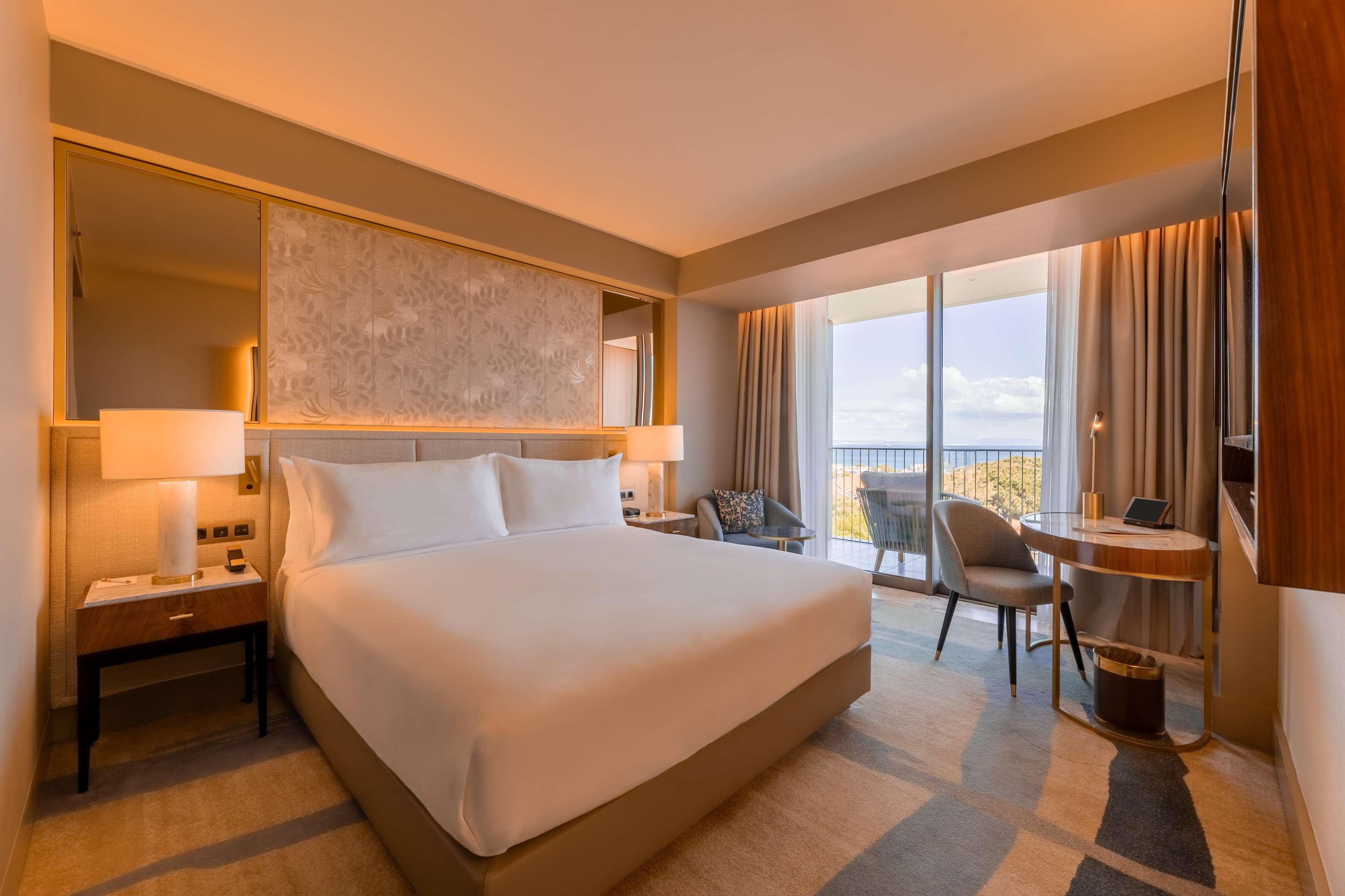 Premium, Double Bed