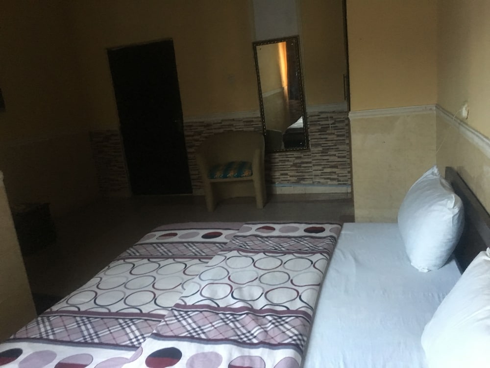 Lekki Central Hotel photo2
