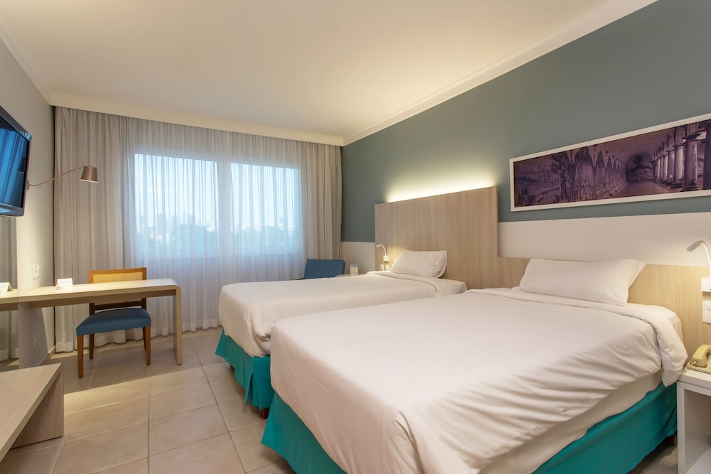 Mercure Salvador Rio Vermelho Hotel 25/75