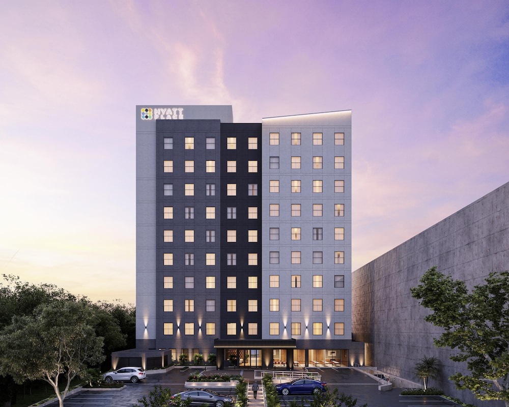 Hyatt Place Merida/ Via Montejo 1/50