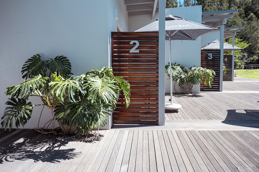 A Riverbed Guesthouse 2/50