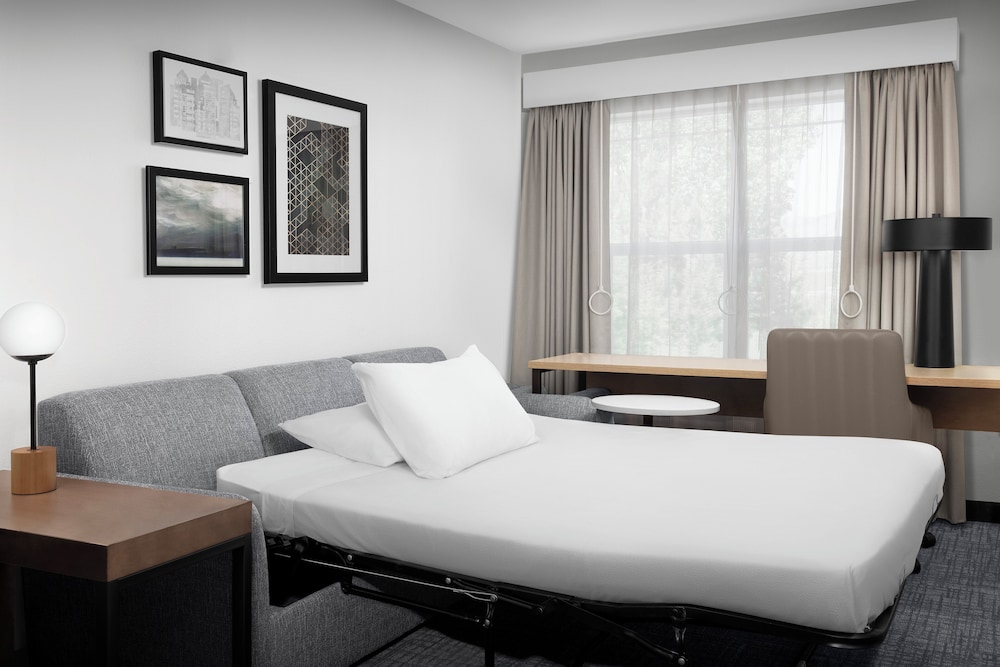 Residence Inn by Marriott Bozeman 8/42