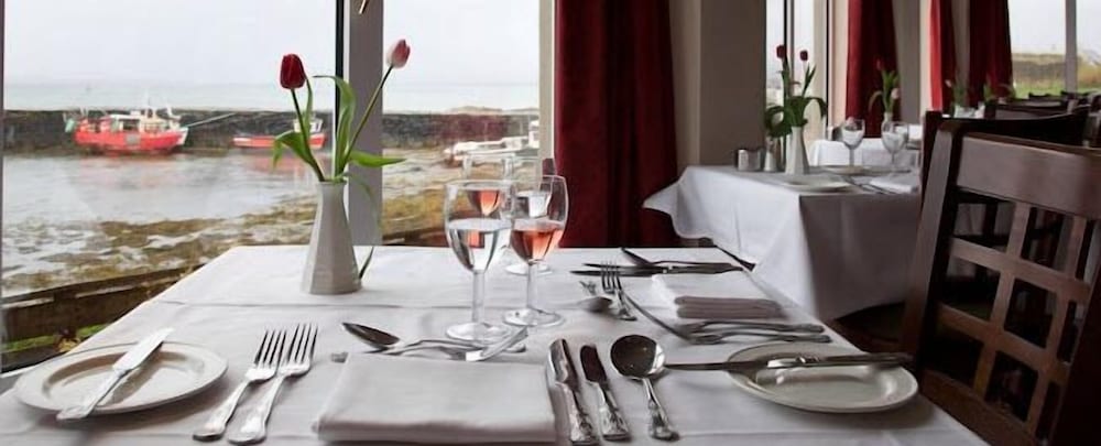 Dunollie Hotel 34/50