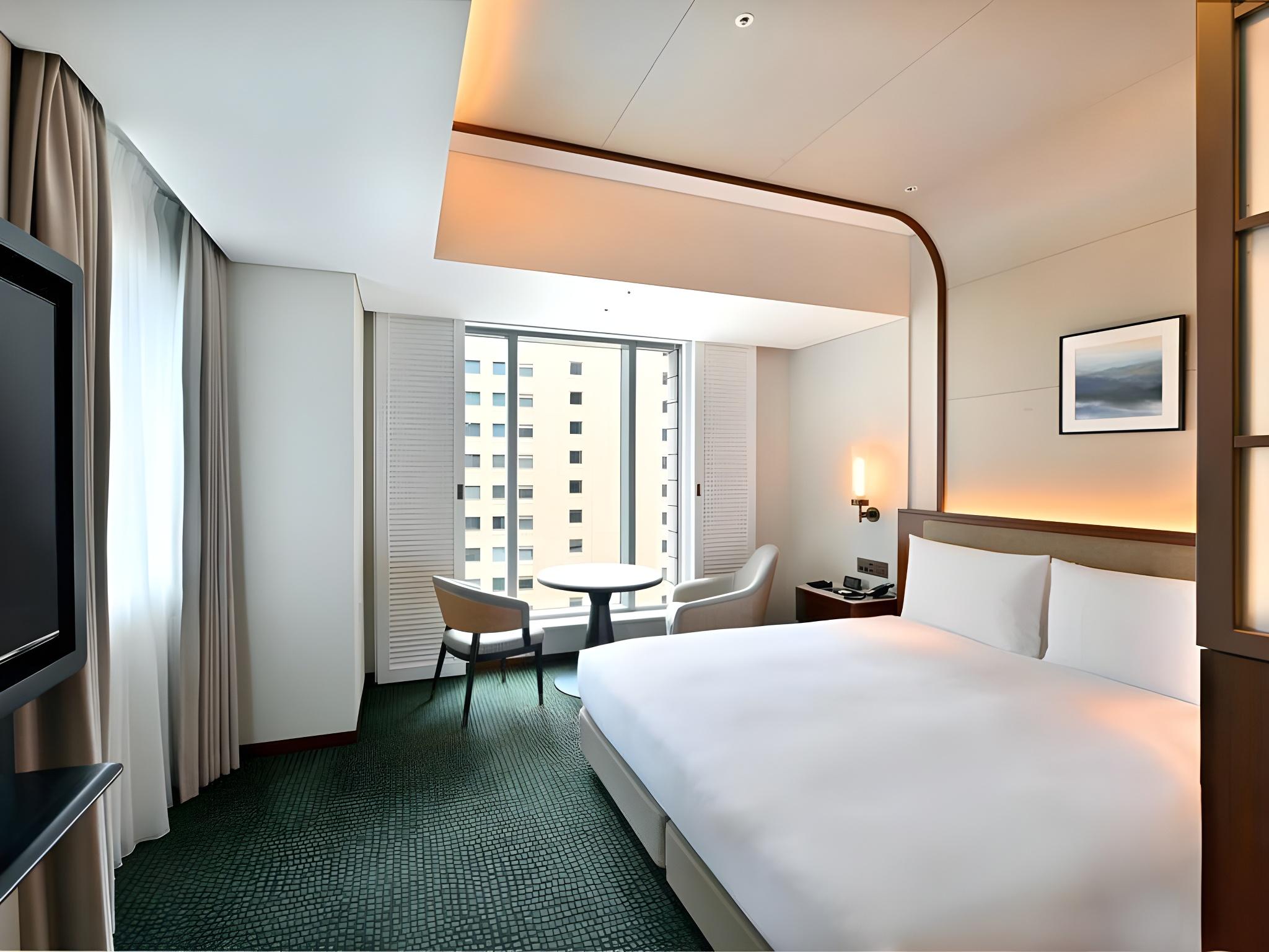 COMFORT, DOUBLE BED, CORNER