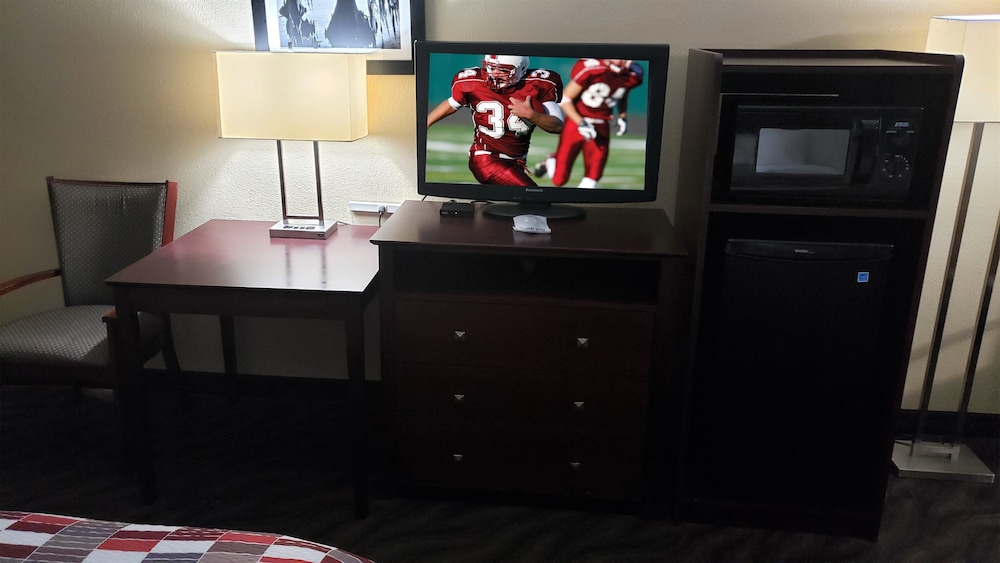 Red Roof Inn Port Allen 13/19