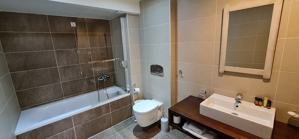 Manthos Hotel Resort and Spa 48/50