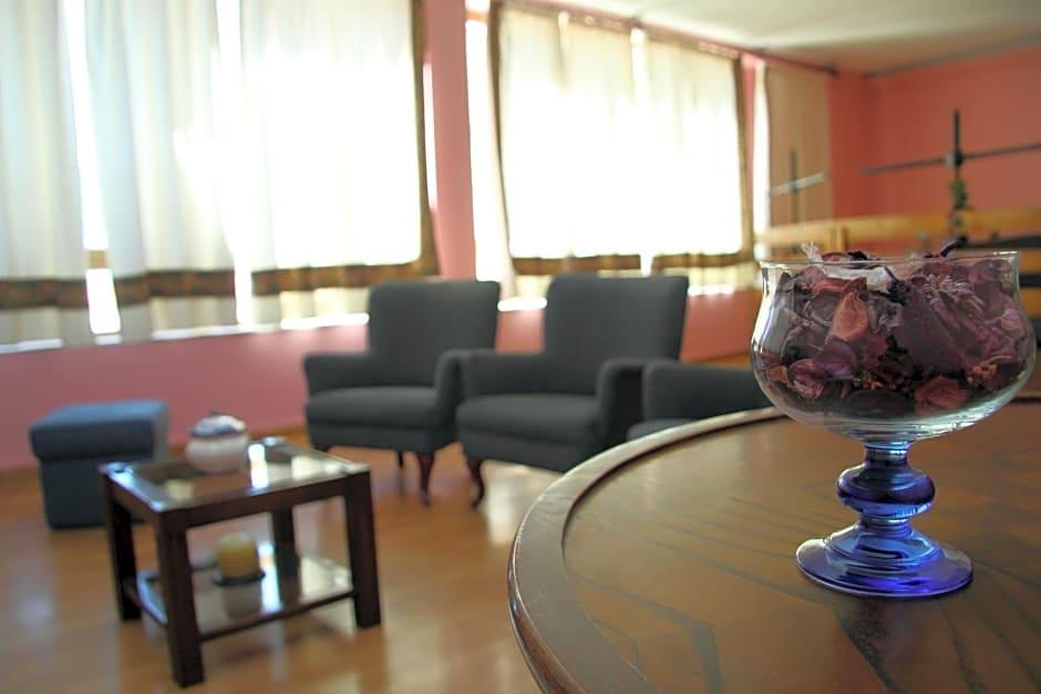 Imperio Hotel 46/56