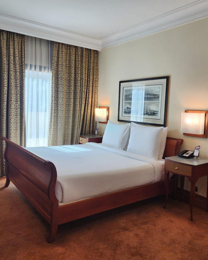 Radisson Blu Martinez Beirut 17/72