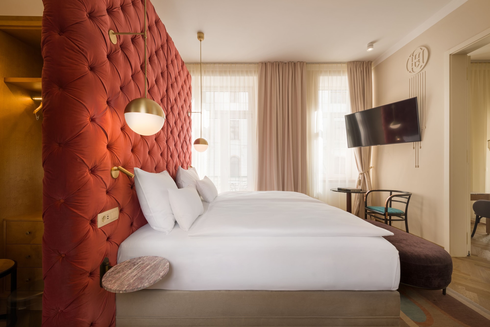 Grand, Union, Suite, Double Bed