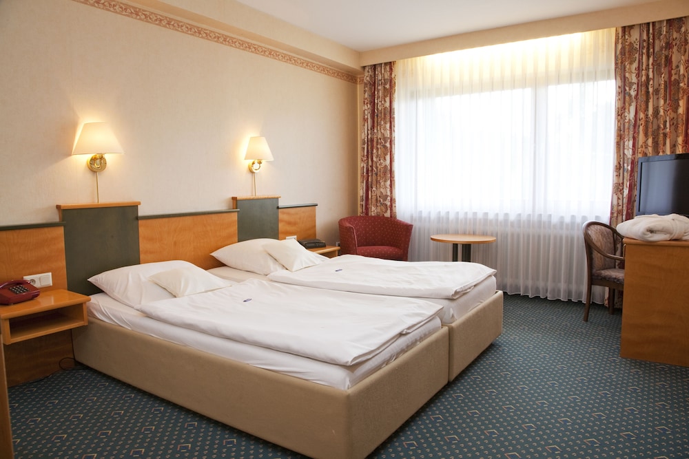 Wald Hotel Willingen 4/30
