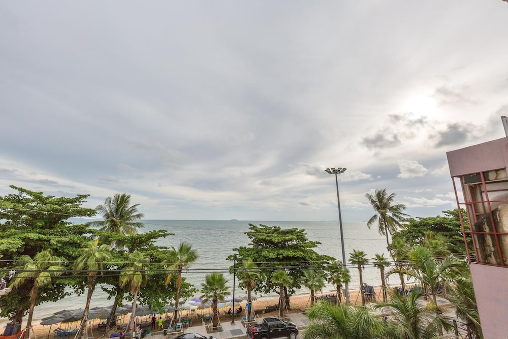 Marina Jomtien Beach 37/65