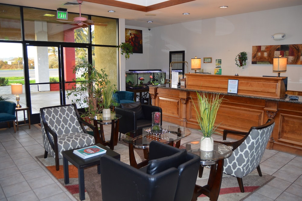 Ramada By Wyndham Arcata 35/43
