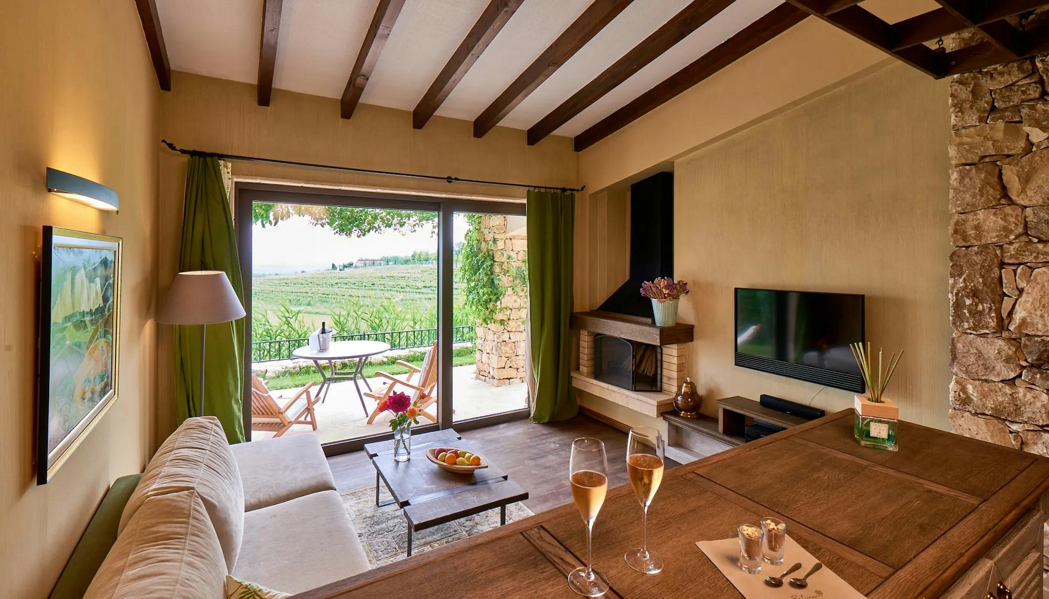 Zornitza Family Estate Relais & Chateaux 24/48