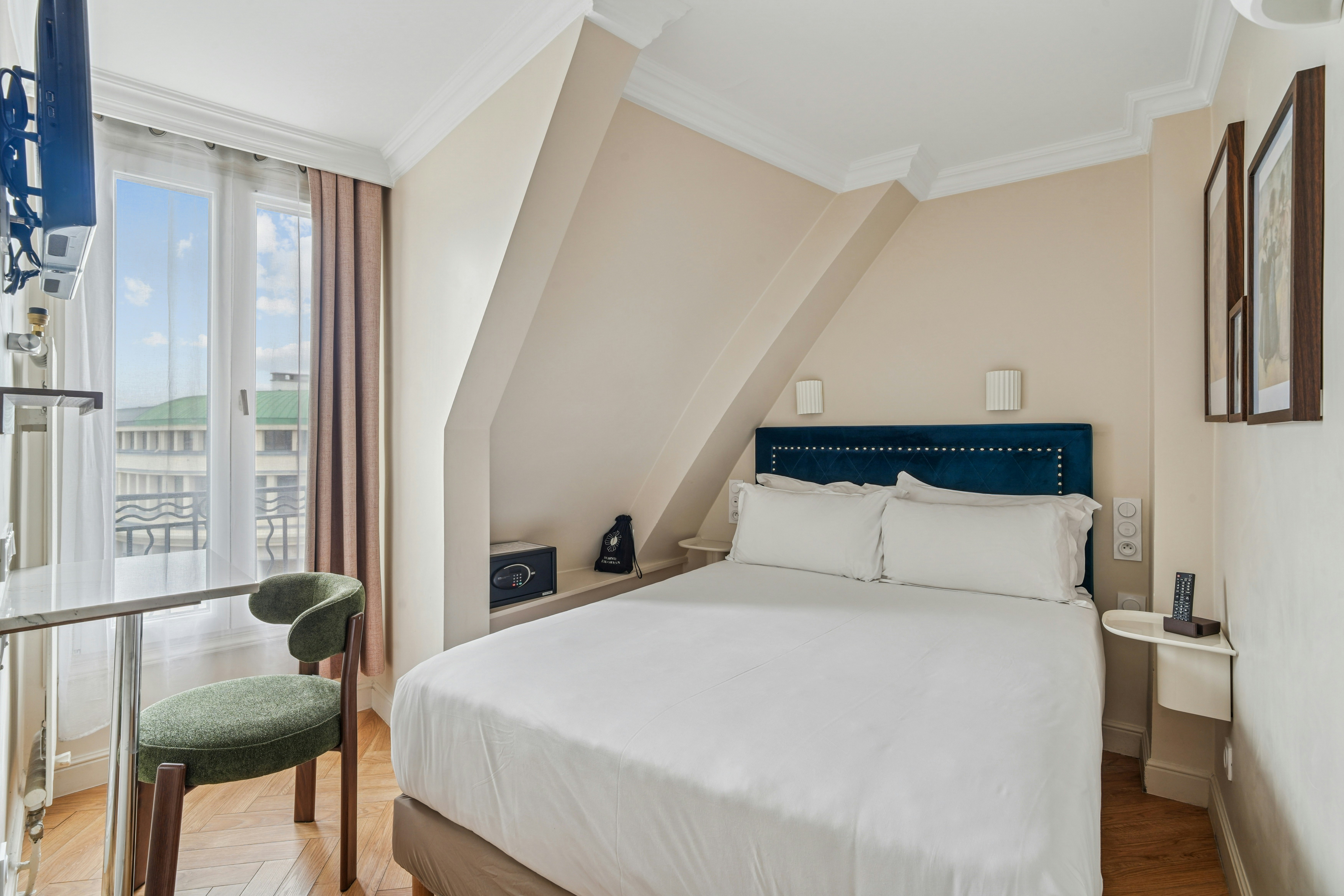 LE CLERY 26/62