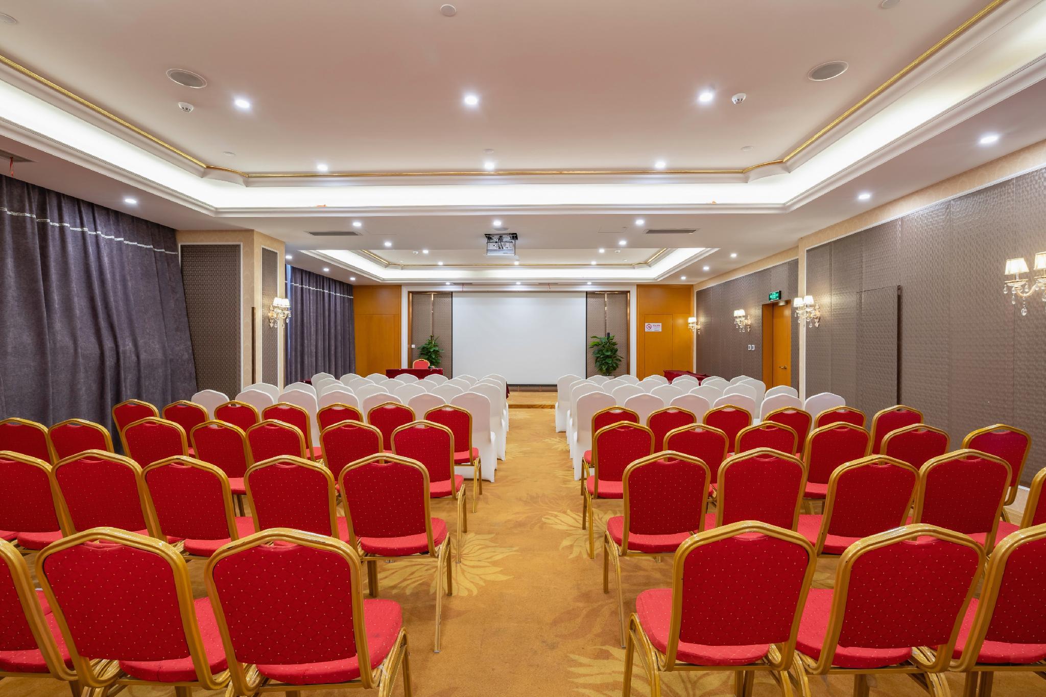 Vienna International Hotel Shanghai Baoshan International Cruise Terminal Pangu 54/62