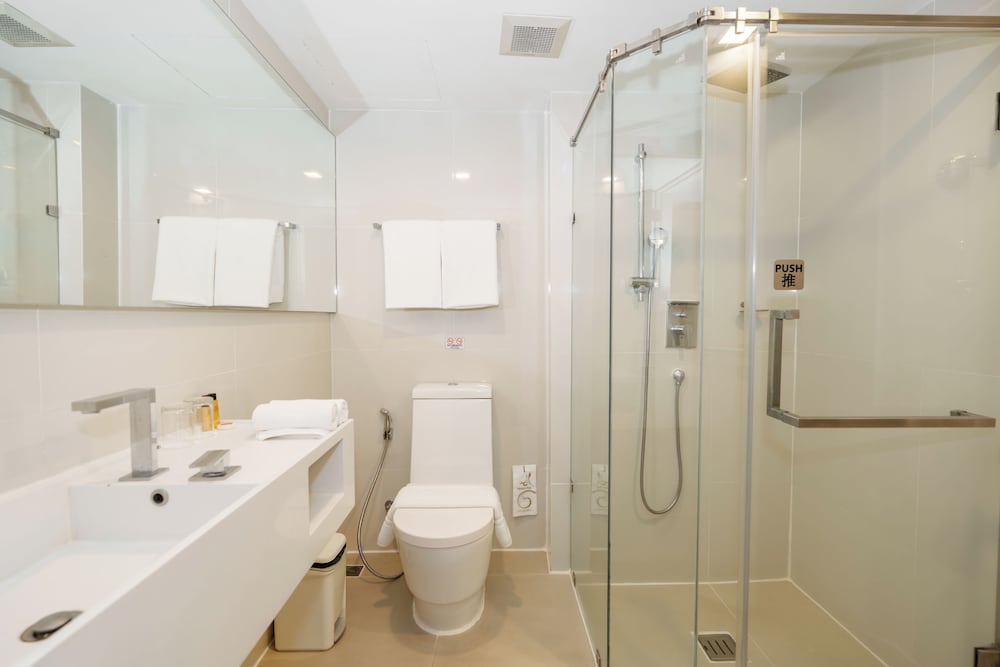 Marvin Suites 46/50