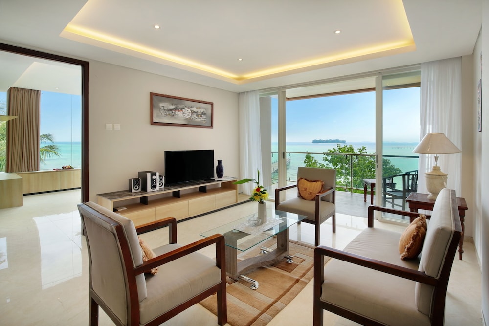 Royal Ocean View Karimunjawa 39/65