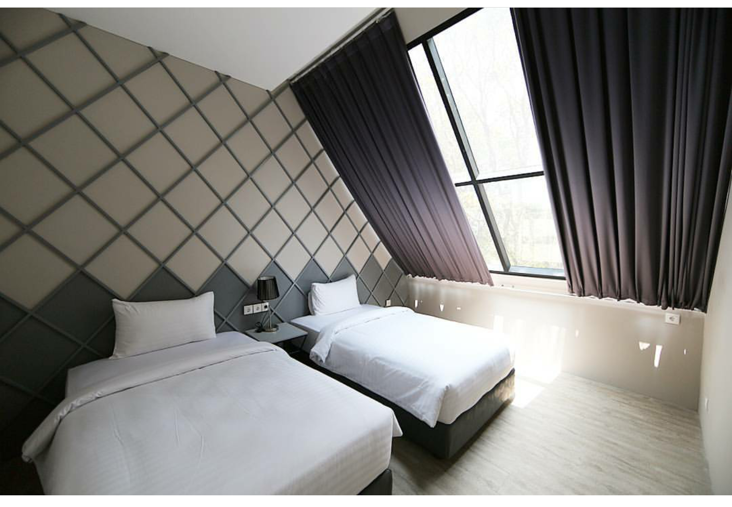 Beehive Boutique Hotel 6/24