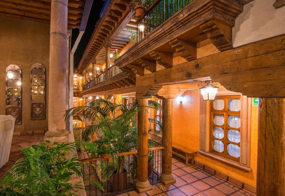 Hotel Refugio del Angel 4/49