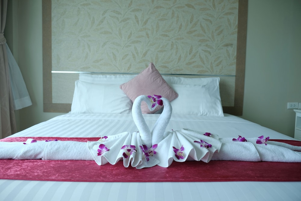 The Beach Front Resort Pattaya 26/87