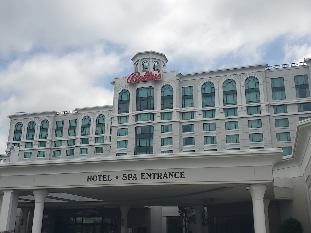 Bally's Dover 3/53