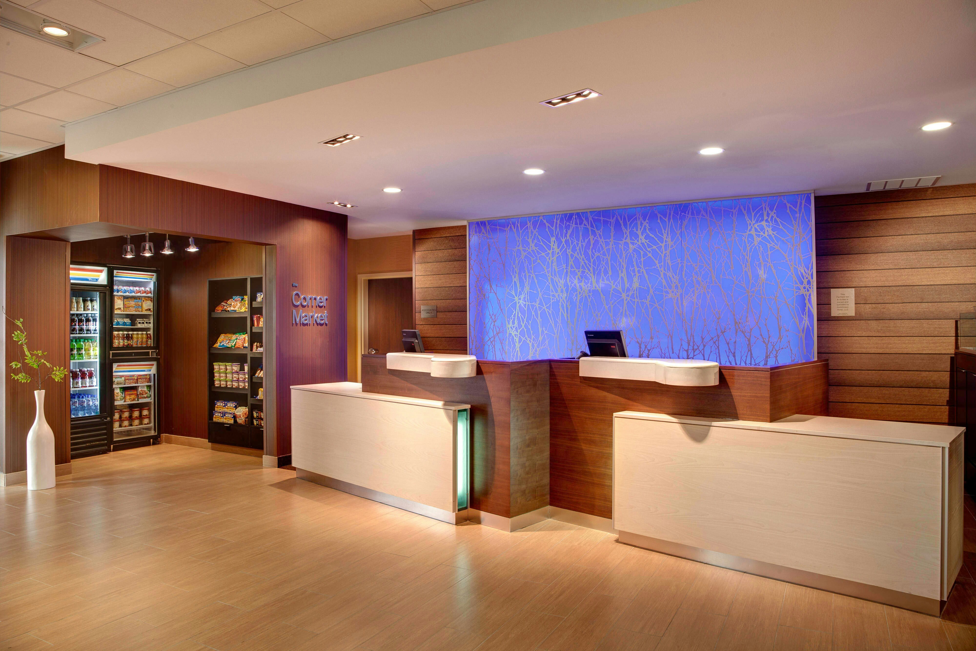 Lobby at Fairfield Inn Suites Hutchinson, HUTCHINSON - KS