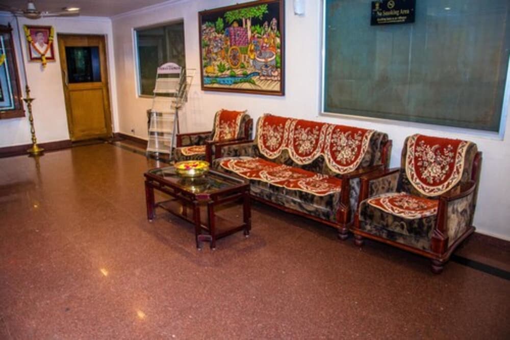 Hotel Akshaya 25/36