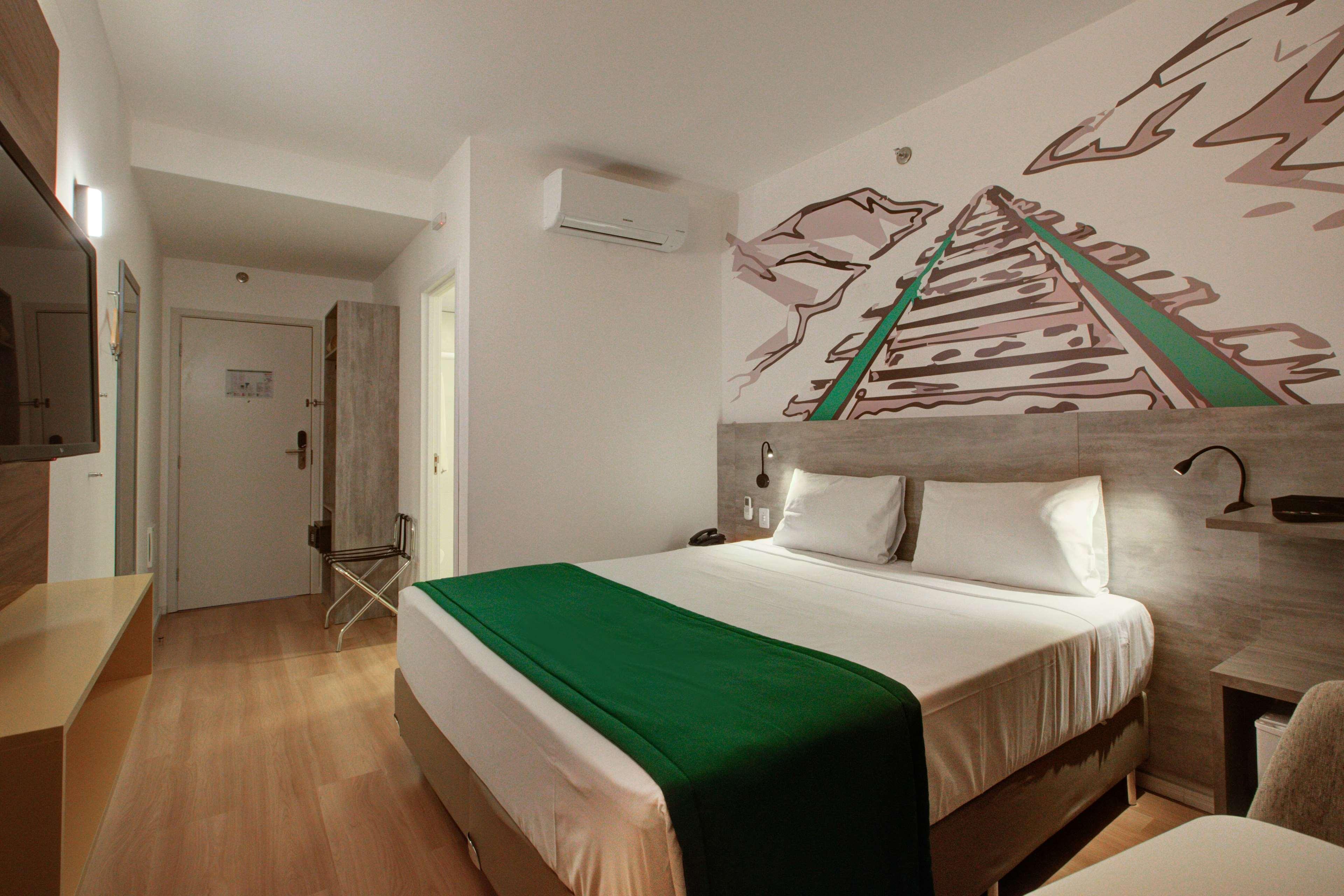 Summit Suites Hotel Cruzeiro 49/62