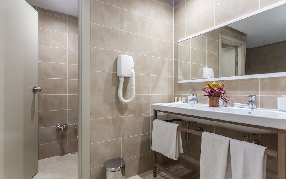 Hotel Nour Congress & Resort 37/40