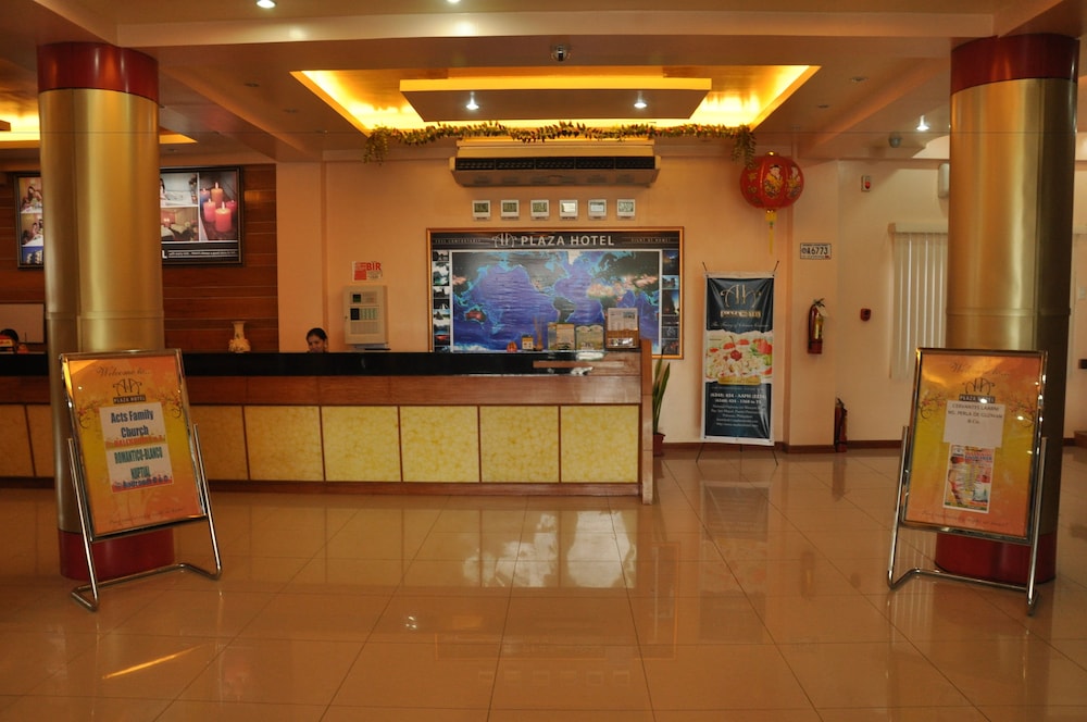 A a Plaza Hotel 9/50