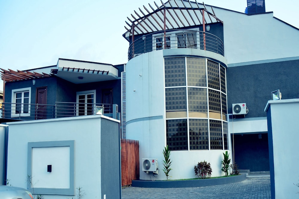 The View Lekki 3/40