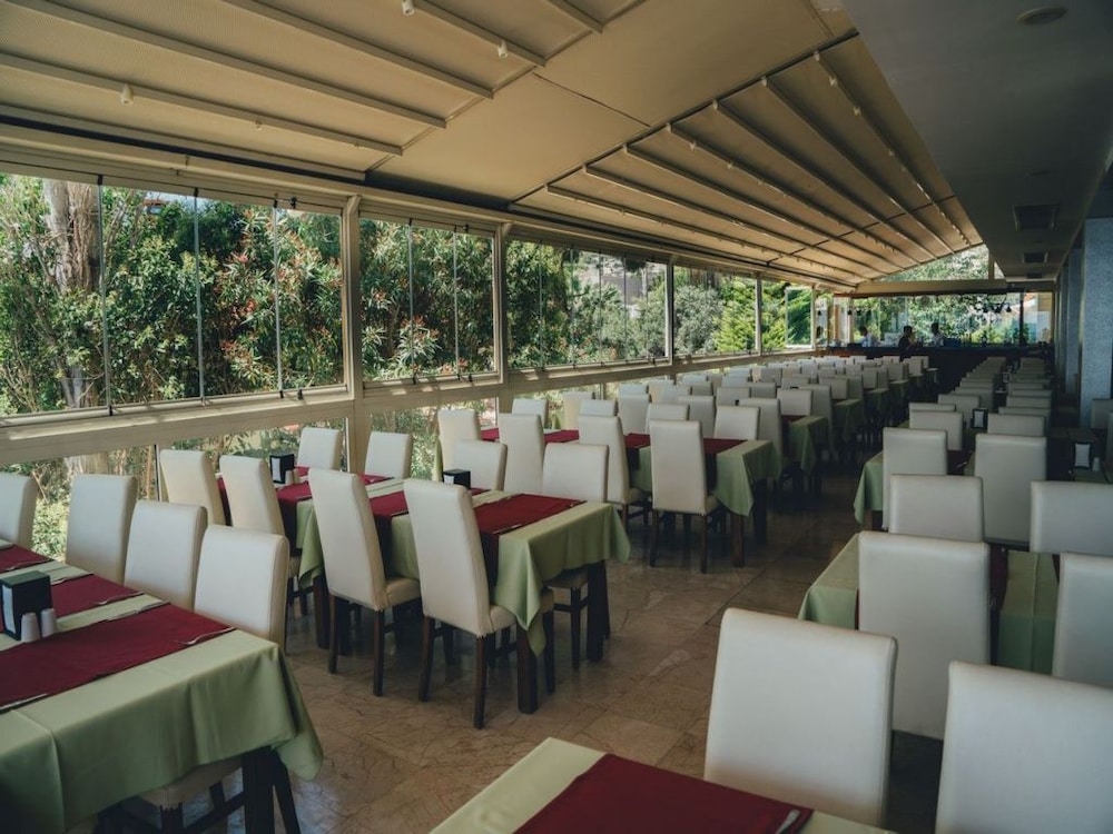 Coastlight Hotel 25/34