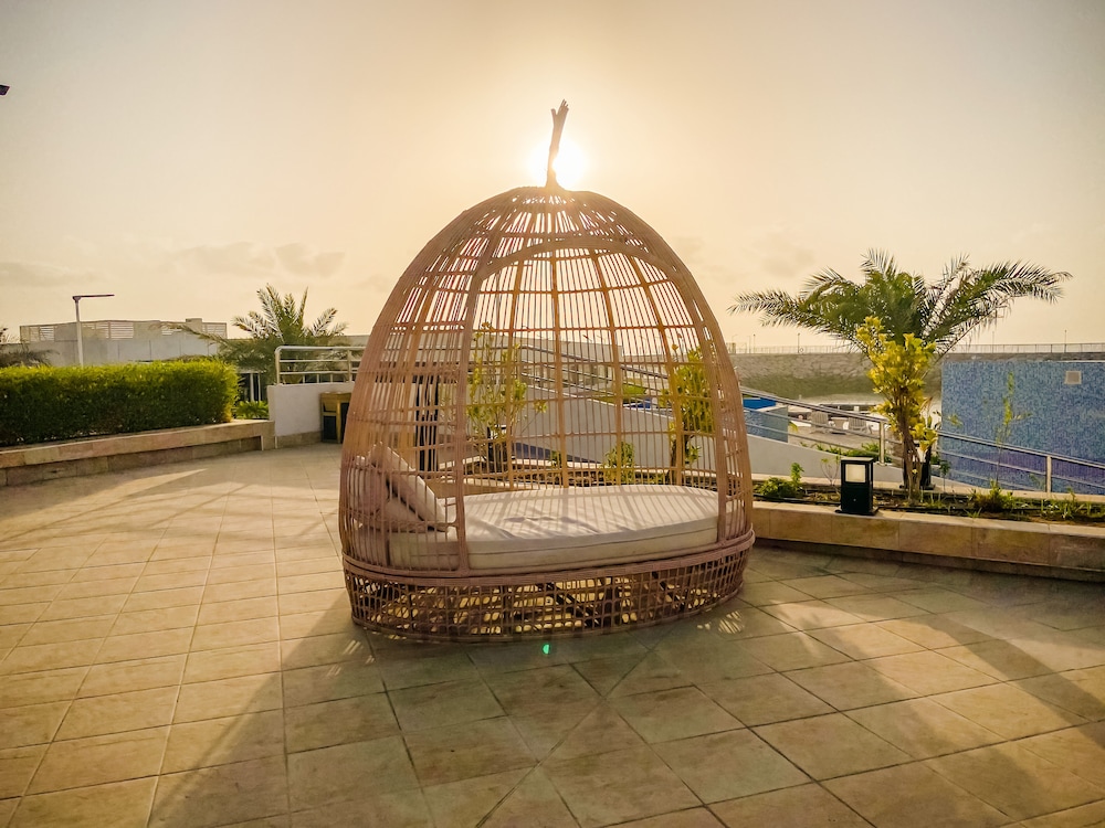 Mirage Bab Al Bahr Beach Hotel 7/44