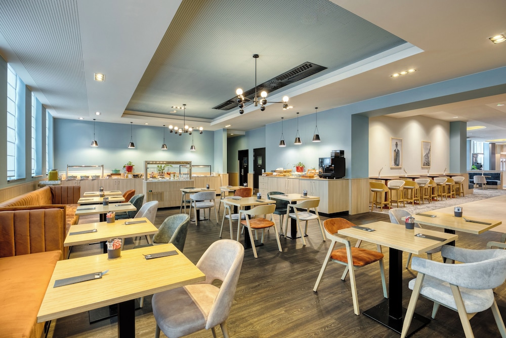 Park Inn by Radisson Brussels Midi 54/73