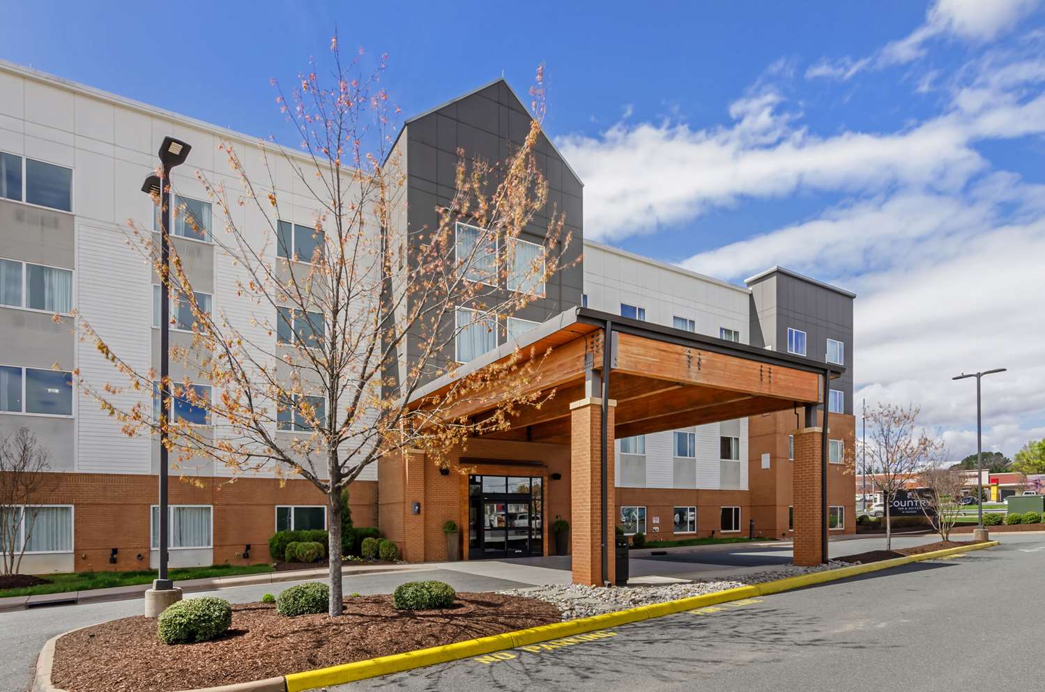 Country Inn and Suites by Radisson, Charlottesville-UVA, VA 53/53
