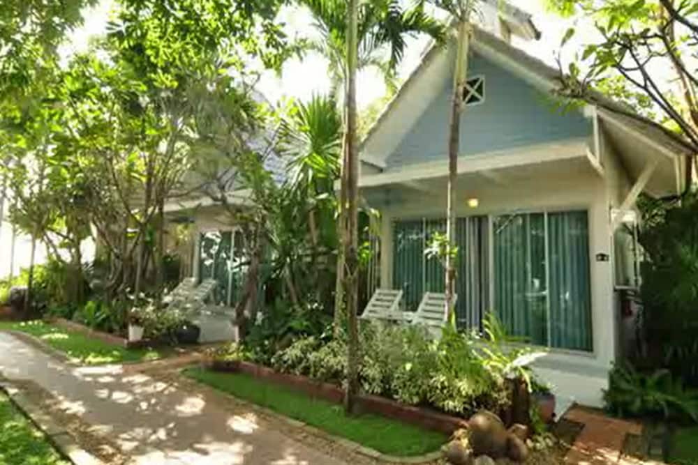 Sea Sky Beach Resort photo2