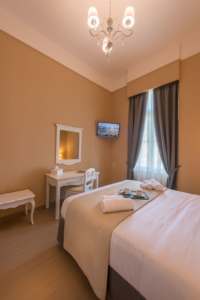 COMFORT, DOUBLE BED, CITY VIEW
