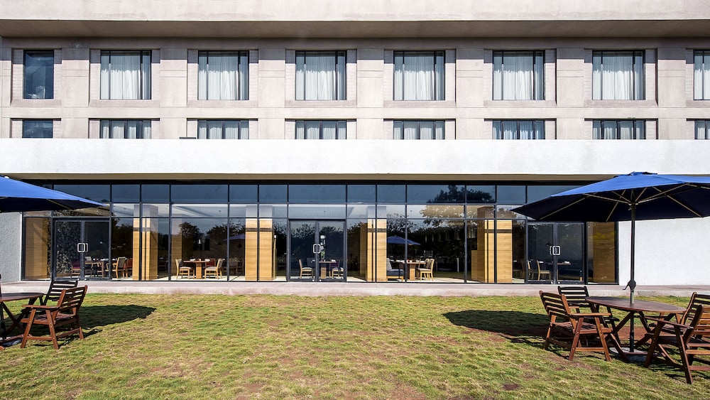 HYATT PLACE HAMPI 3/78