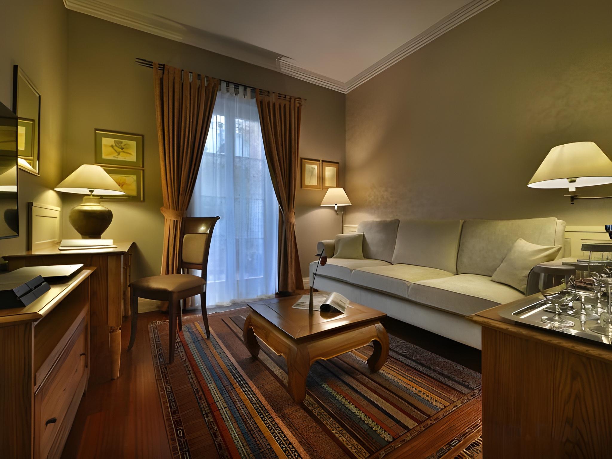 Garden Suite, Queen Bed