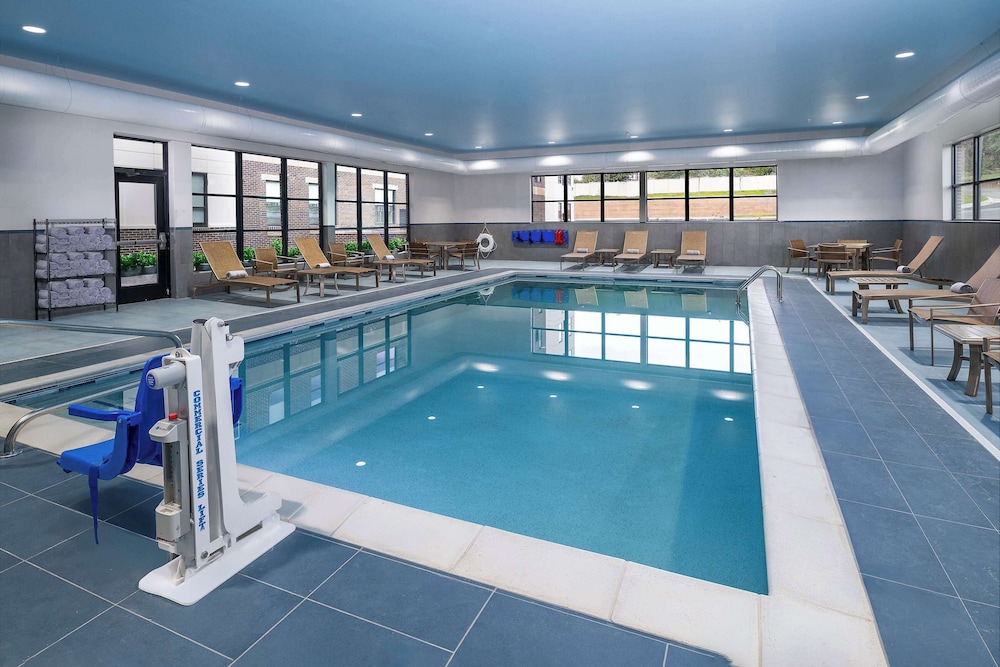 Hyatt House Auburn Hills Detroit 18/42