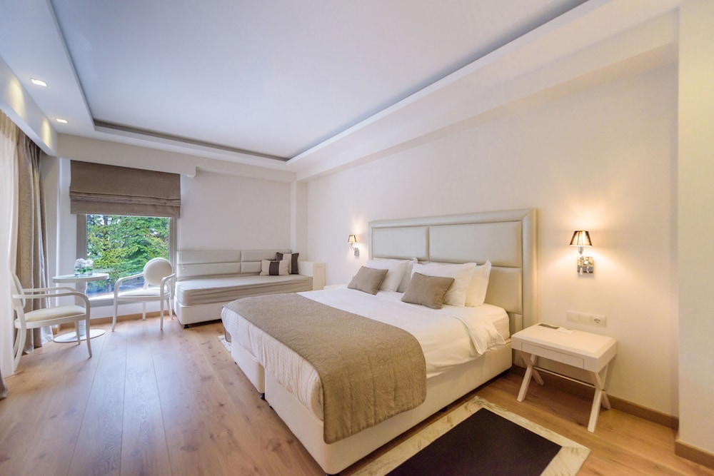 Calma Hotel Spa 5/31