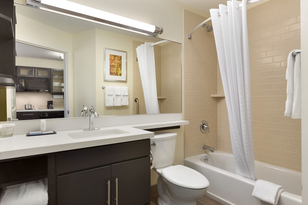 CANDLEWOOD SUITES VESTAL - BINGHAMTON 19/43