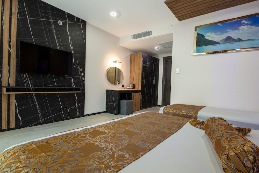 Air Barbaros Hotel 31/53