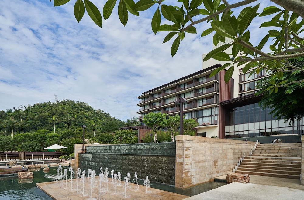 Royal Chiaohsi Hotel 72/73
