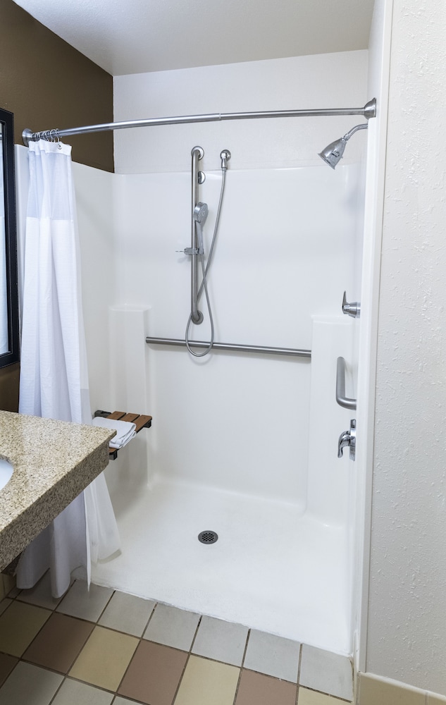 Fairfield Inn & Suites Marianna 24/67