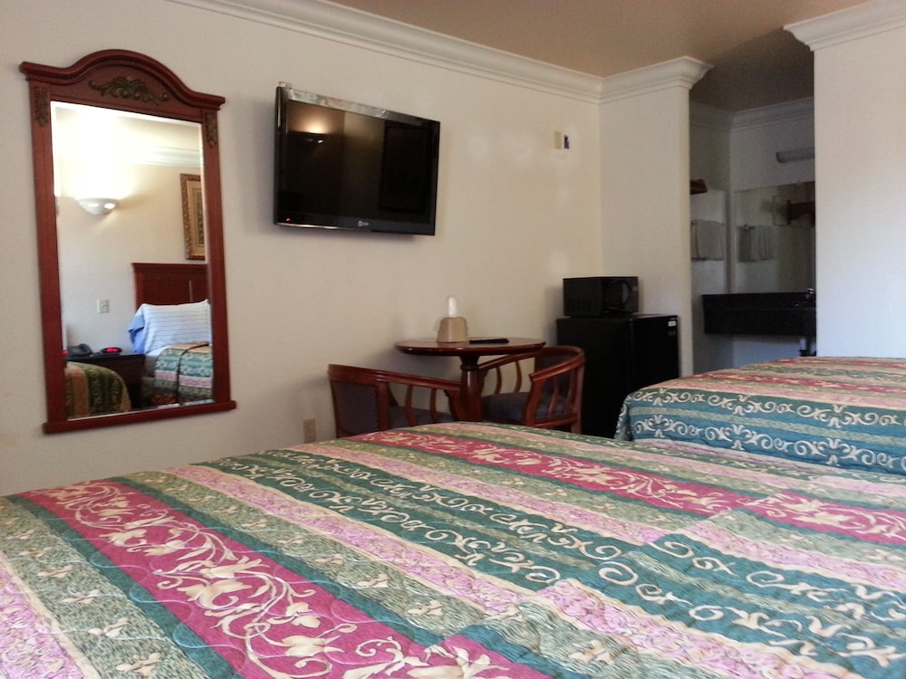 Royal Inn Motel Long Beach 17/31