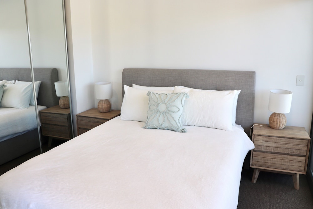 X Kirra Apartment 18/50