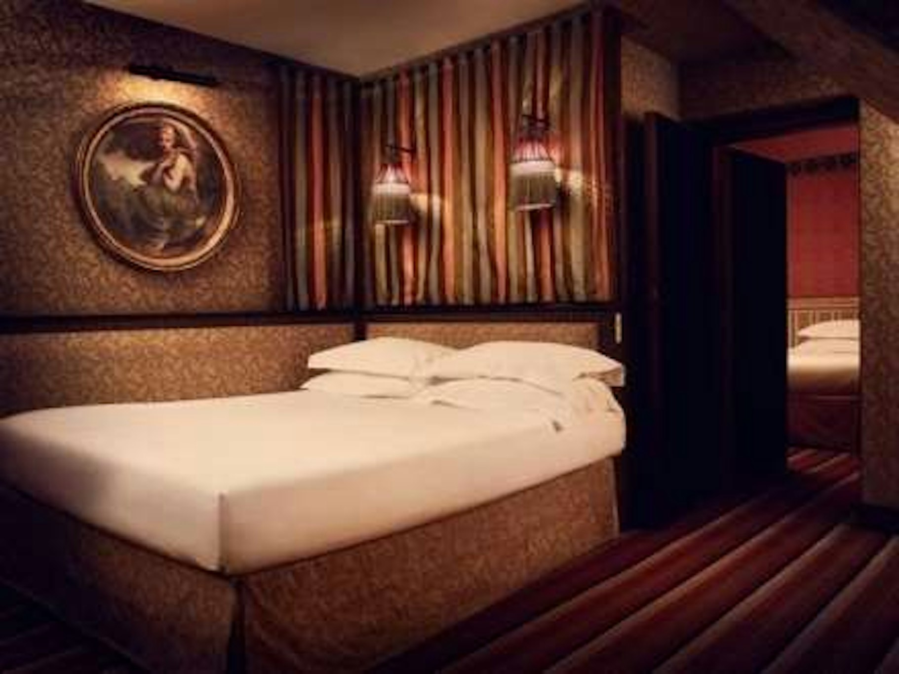 Hotel Bourg Tibourg 3/16