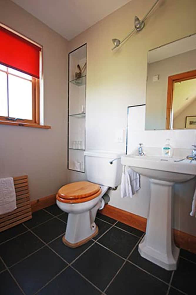 Netherton Farm B&B 24/27