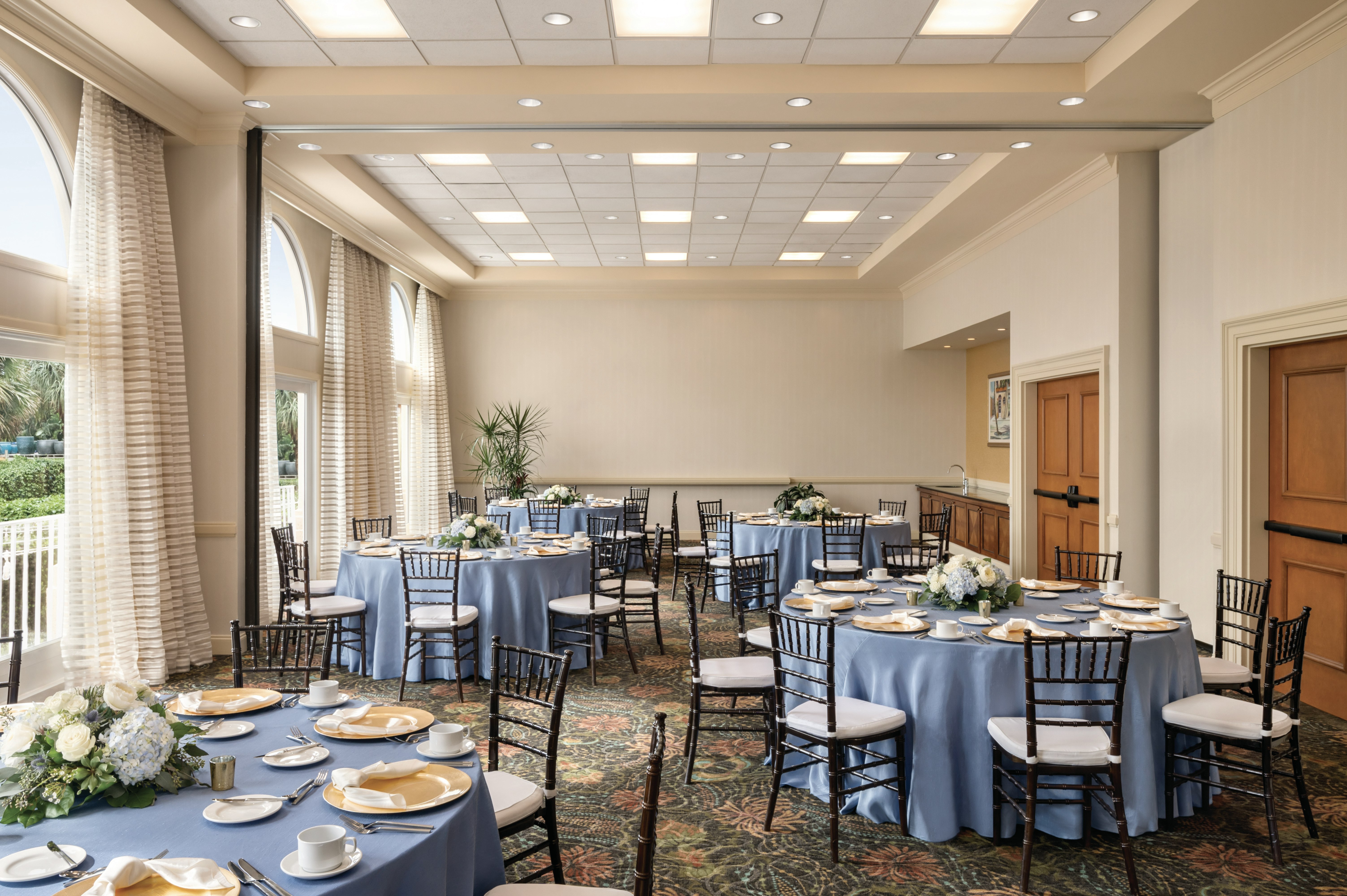 Hilton Naples 35/66